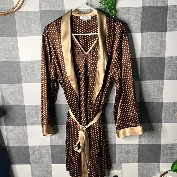 Jones New York pajama and robe set - Picture 3 of 6